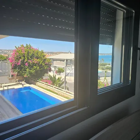 Villa Cesmede Denize Sifir Cesme